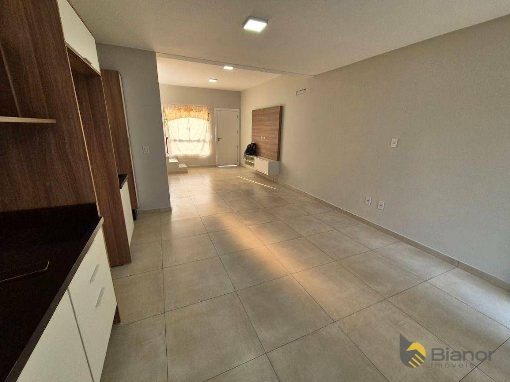 Casa para alugar com 2 quartos, 90m² - Foto 6