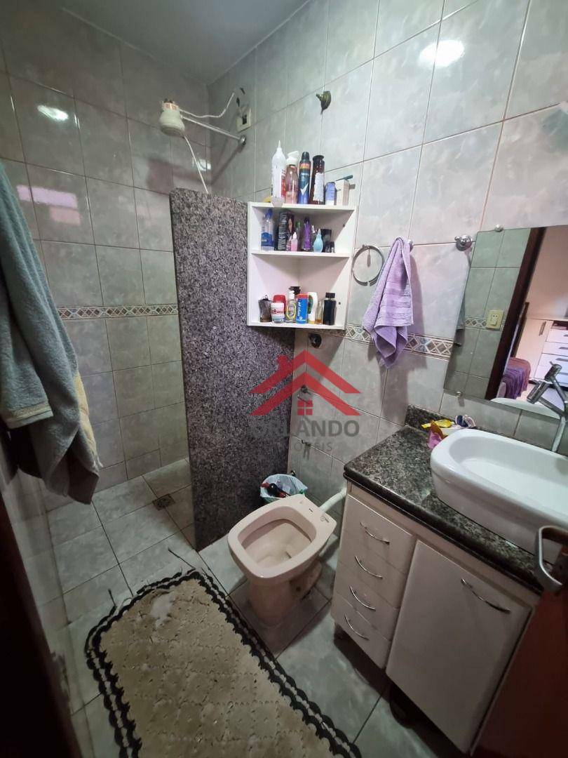 Casa à venda com 3 quartos, 140m² - Foto 11