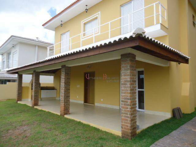 Casa de Condomínio para alugar com 3 quartos, 200m² - Foto 2