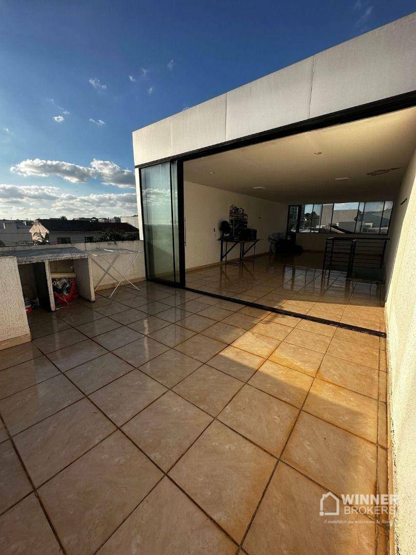 Sobrado à venda com 1 quarto, 90m² - Foto 2