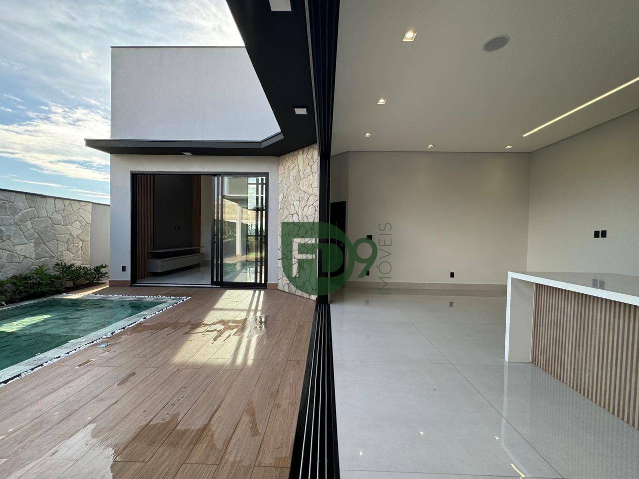 Casa de Condomínio à venda com 3 quartos, 191m² - Foto 9