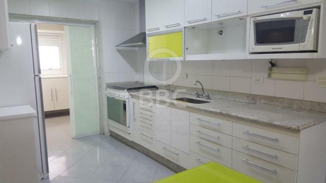 Apartamento para alugar com 3 quartos, 168m² - Foto 6