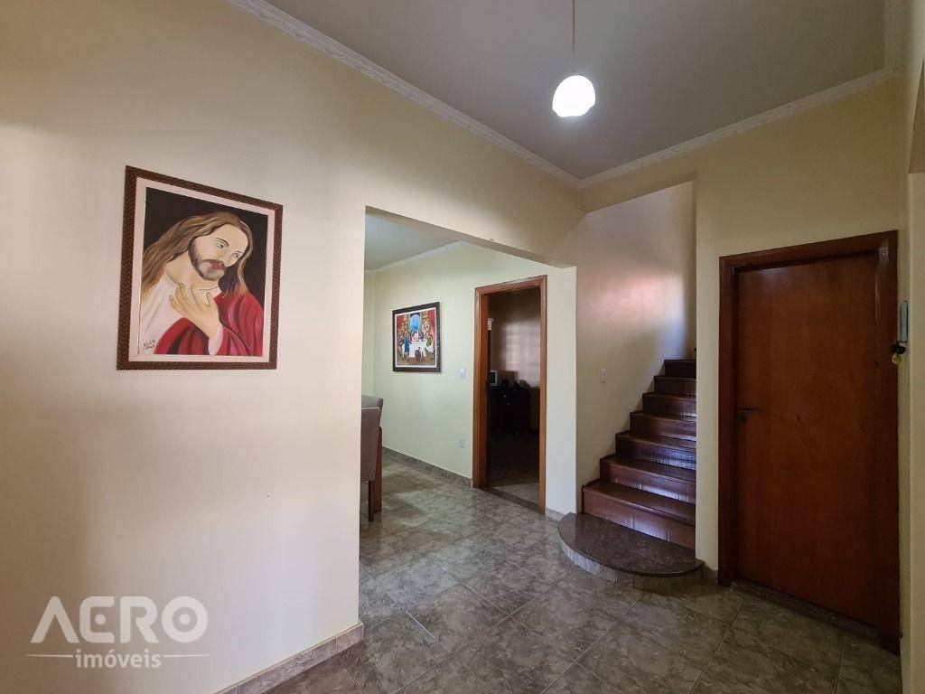 Casa à venda com 3 quartos, 412m² - Foto 26