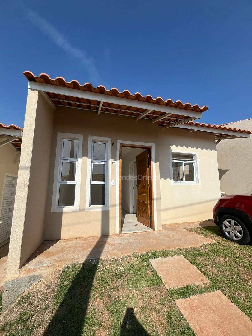 Casa de Condomínio à venda com 2 quartos, 47m² - Foto 1