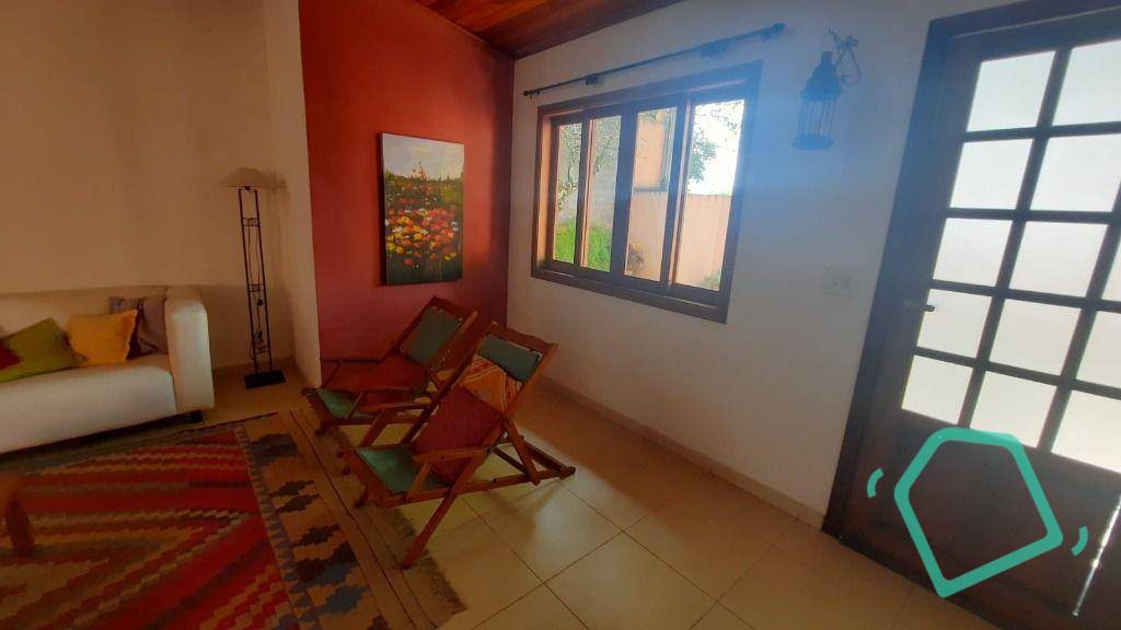 Casa de Condomínio à venda com 3 quartos, 300m² - Foto 14