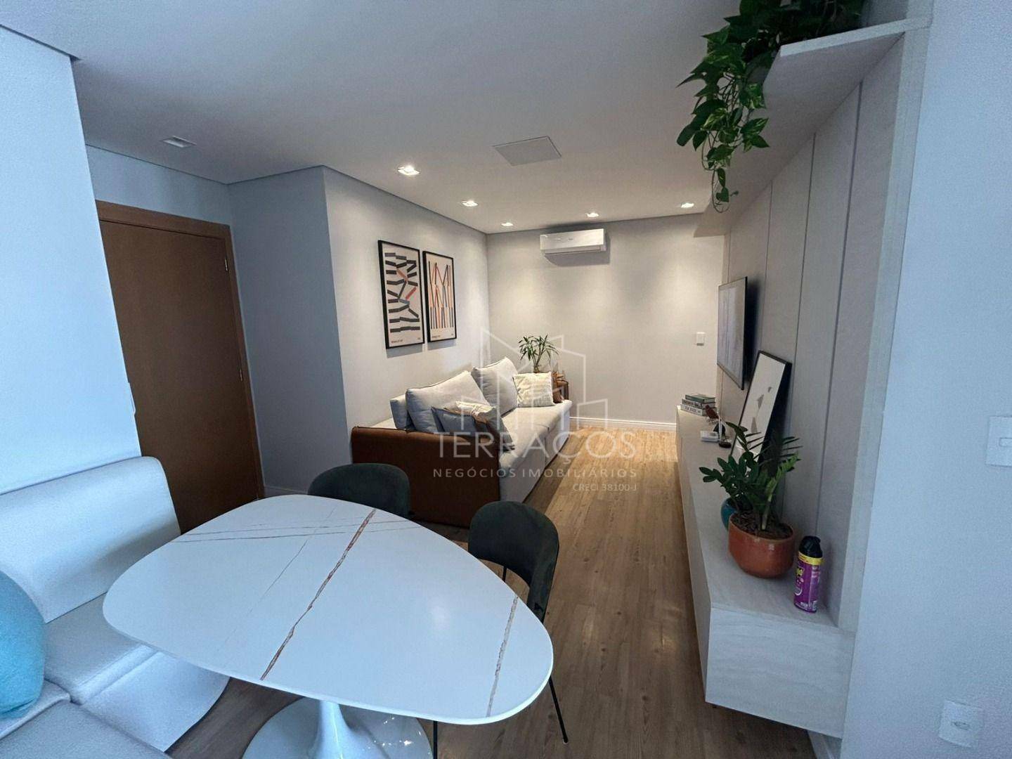 Apartamento à venda com 2 quartos, 69m² - Foto 7