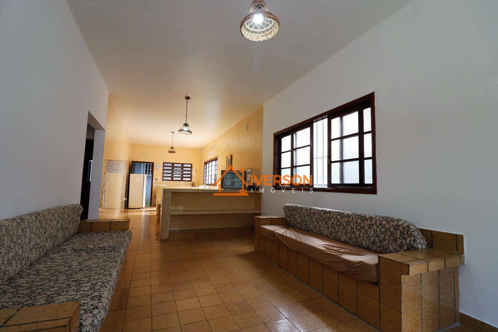 Casa à venda com 2 quartos, 139m² - Foto 5