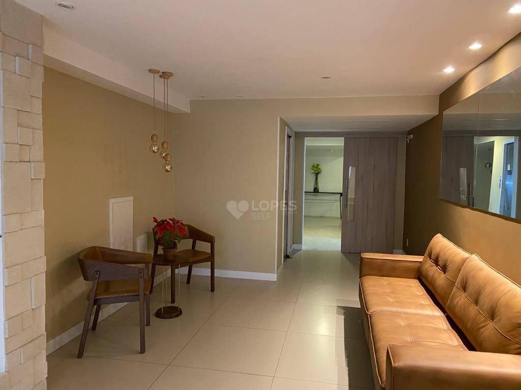 Apartamento à venda com 3 quartos, 130m² - Foto 9