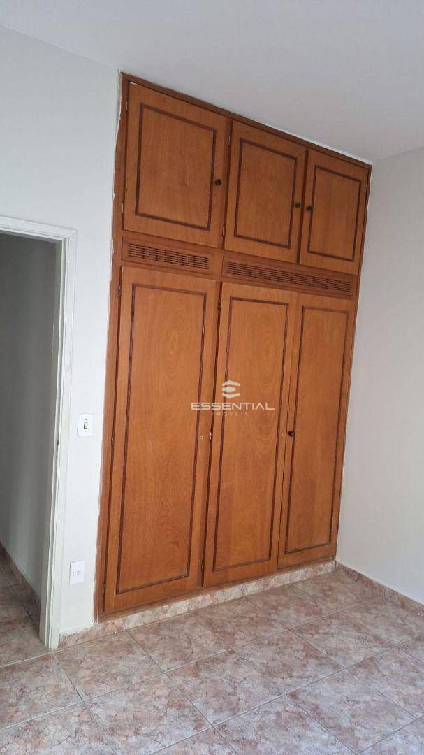 Casa para alugar com 3 quartos, 390M2 - Foto 14