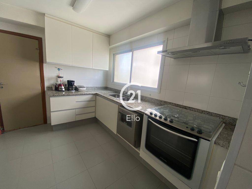 Apartamento à venda com 3 quartos, 205m² - Foto 25