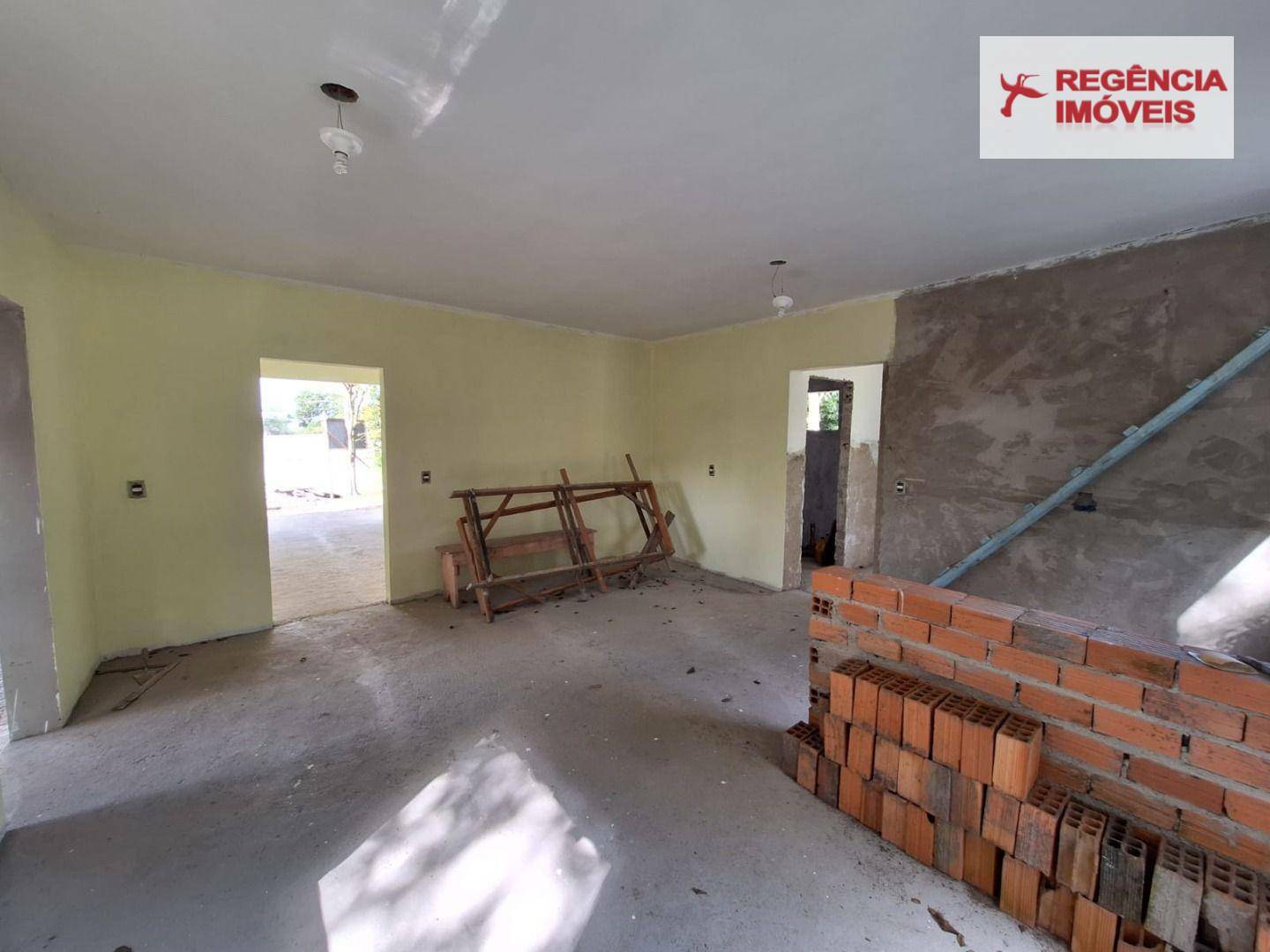 Casa à venda com 2 quartos, 90m² - Foto 27