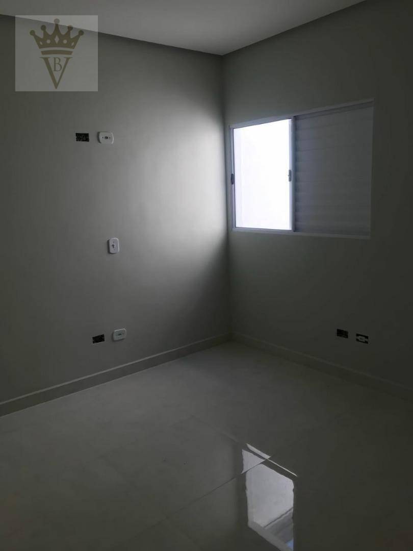 Casa à venda com 3 quartos, 80m² - Foto 11