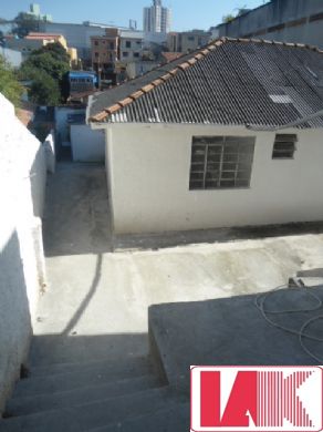 Casa para alugar com 1 quarto, 30m² - Foto 3