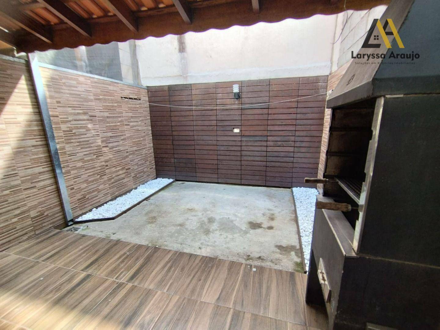 Casa à venda com 2 quartos, 50m² - Foto 8