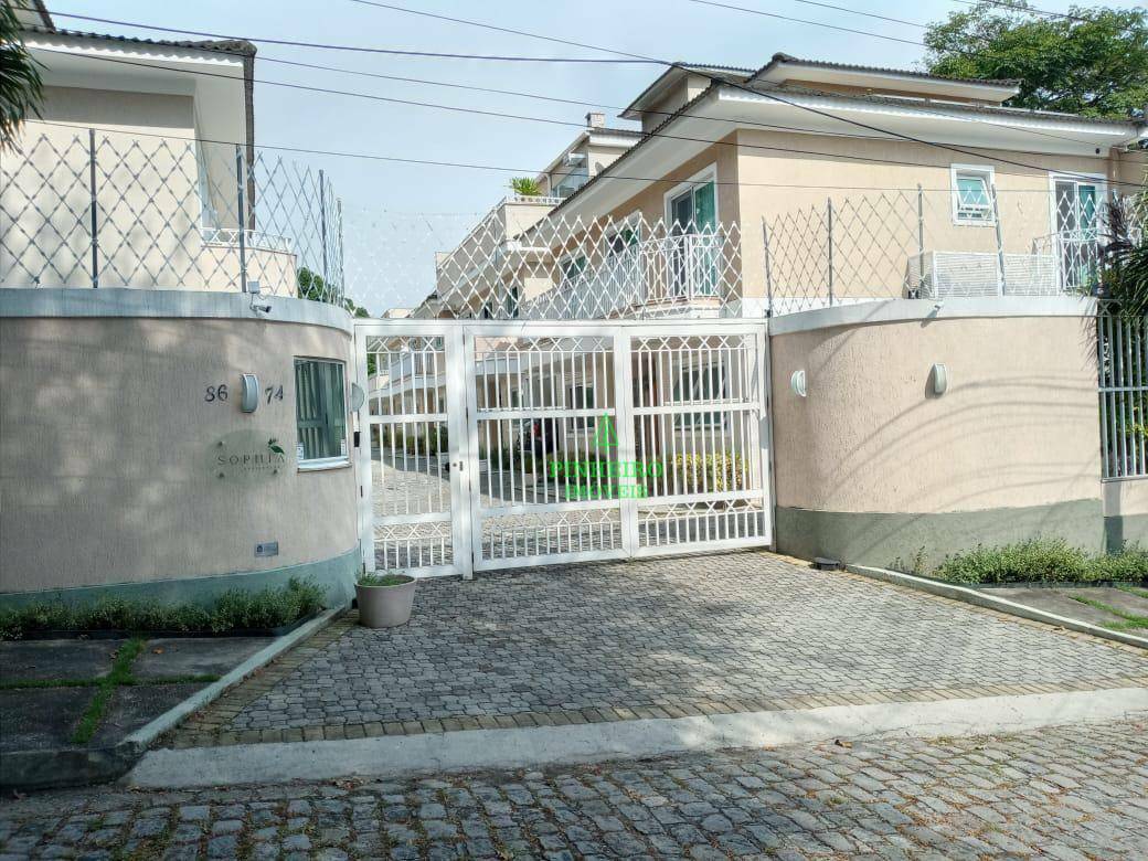 Casa de Condomínio à venda com 4 quartos, 170m² - Foto 3