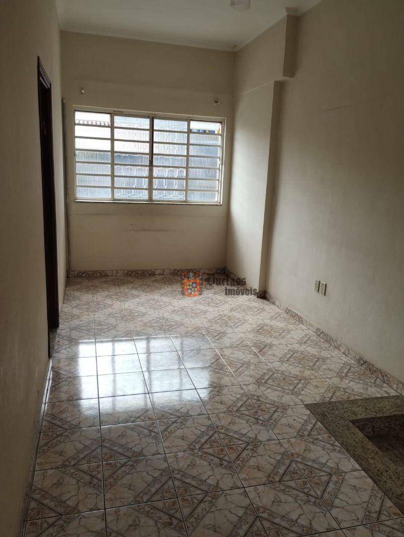 Casa à venda com 5 quartos, 165m² - Foto 12