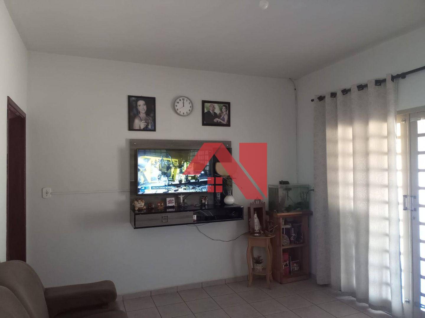 Chácara à venda com 3 quartos, 250m² - Foto 18