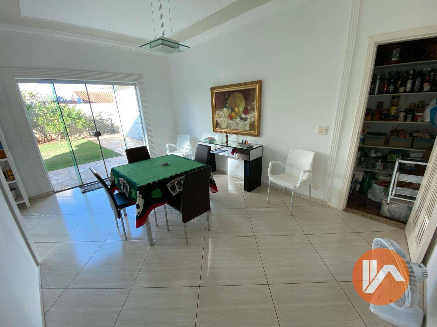 Casa à venda com 4 quartos, 600m² - Foto 31