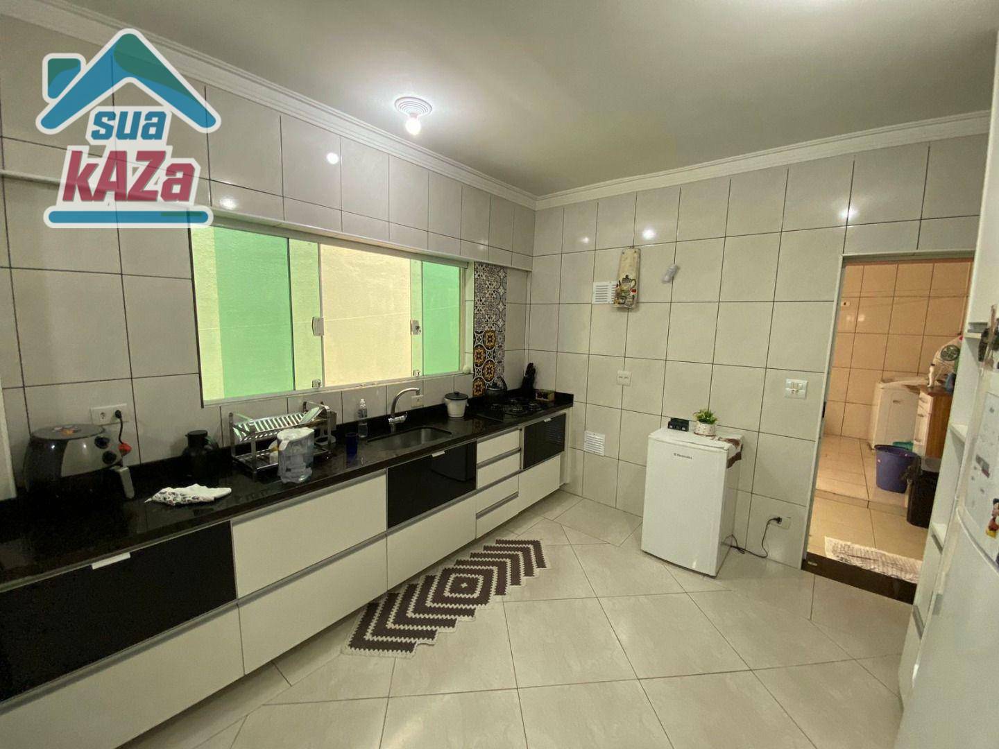 Sobrado à venda com 3 quartos, 183m² - Foto 3