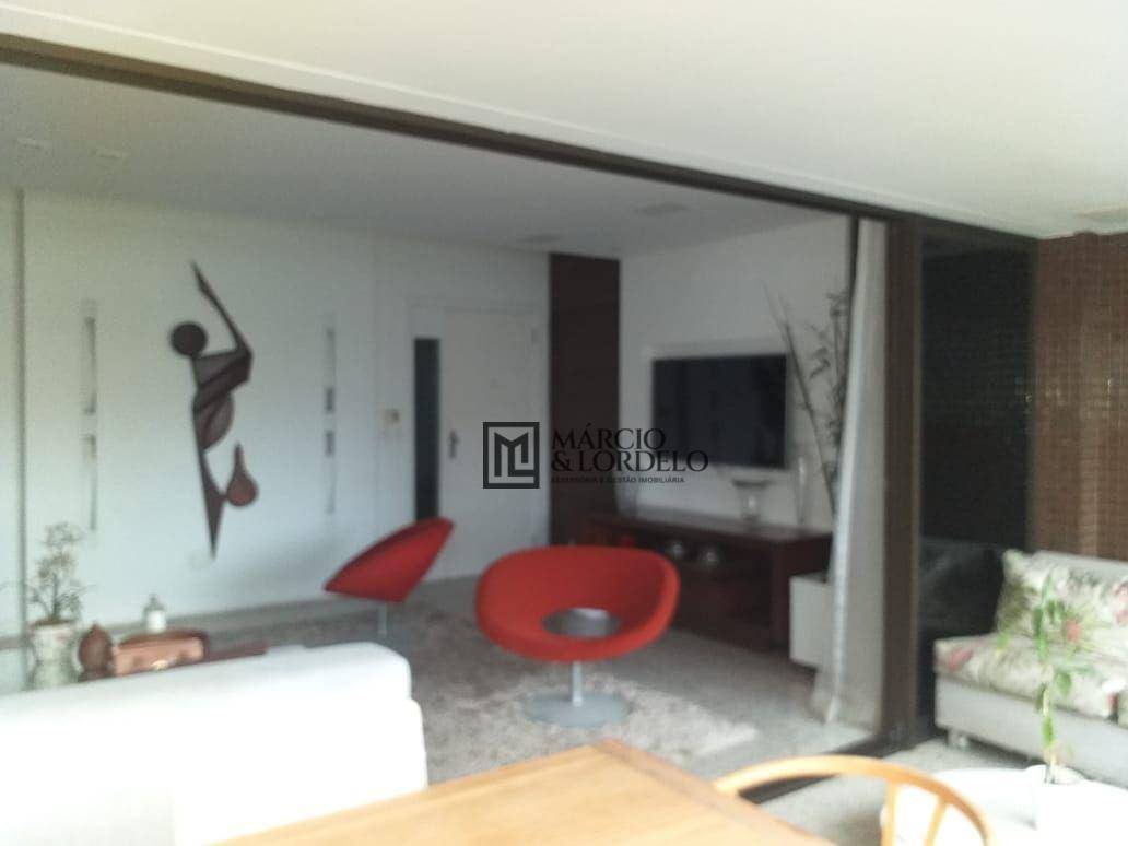 Apartamento para alugar com 4 quartos, 185m² - Foto 8