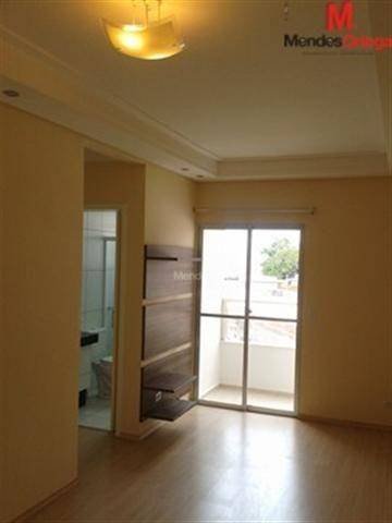 Apartamento à venda com 2 quartos, 50m² - Foto 2