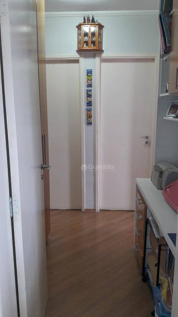 Apartamento à venda com 3 quartos, 93m² - Foto 15