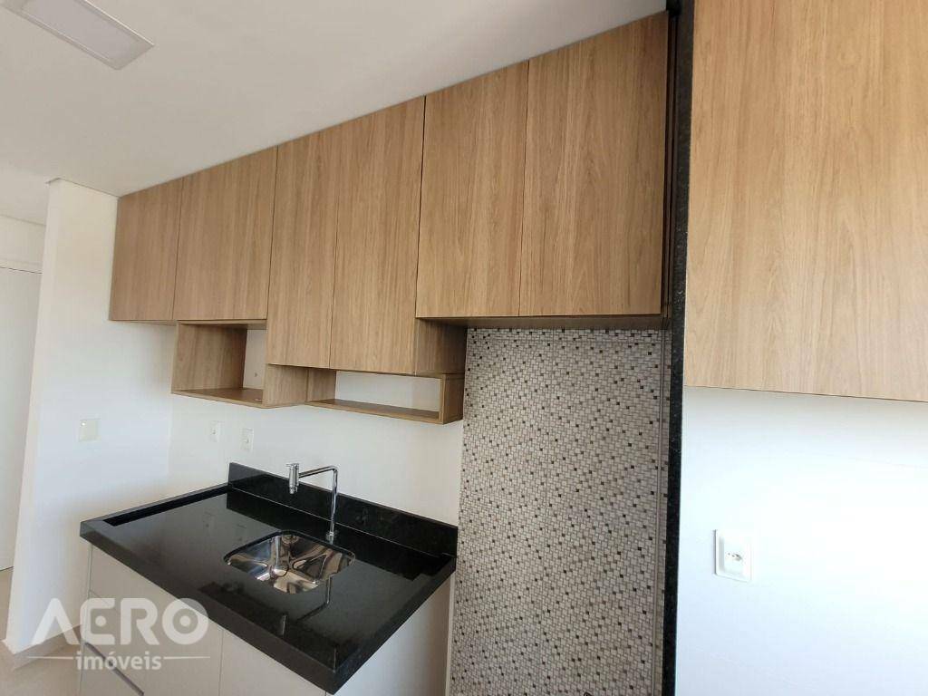 Apartamento à venda com 2 quartos, 70m² - Foto 10