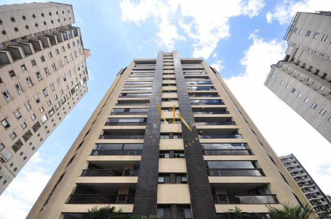 Apartamento à venda com 4 quartos, 225m² - Foto 29