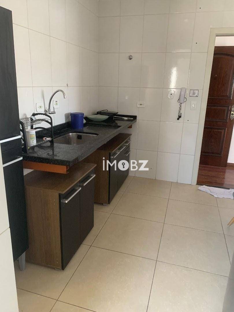 Apartamento à venda com 3 quartos, 75m² - Foto 3