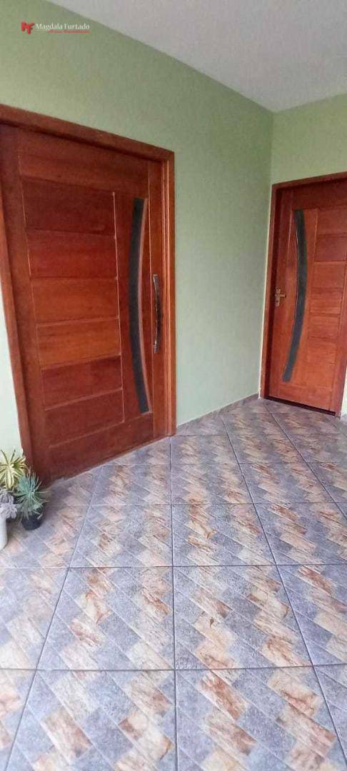 Casa à venda com 3 quartos, 180m² - Foto 7