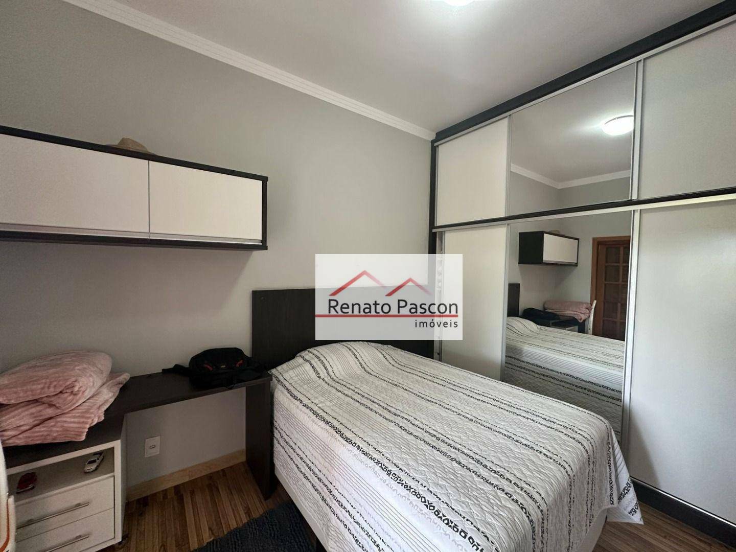 Chácara à venda com 4 quartos, 470m² - Foto 24