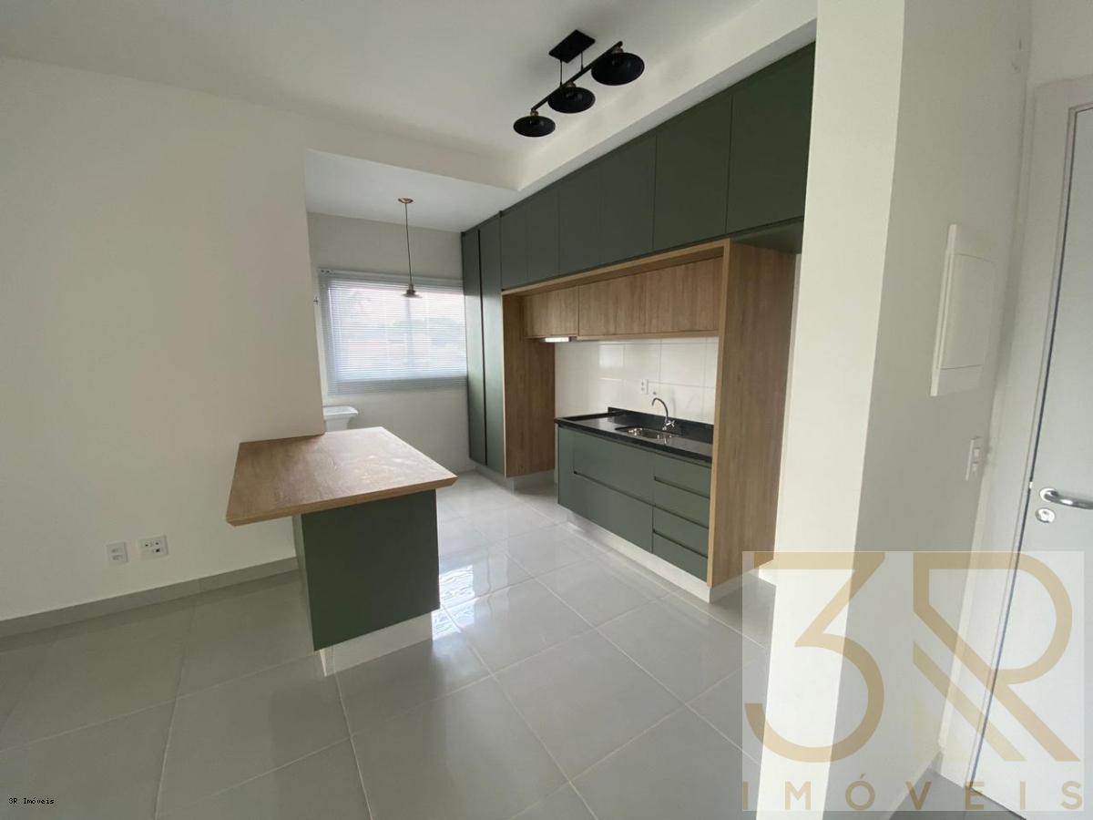 Apartamento à venda com 1 quarto, 33m² - Foto 1