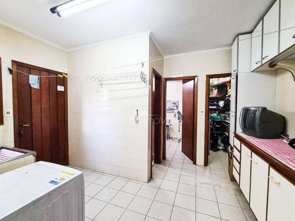 Casa de Condomínio à venda com 3 quartos, 200m² - Foto 9