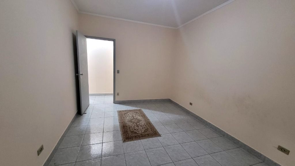 Apartamento para alugar com 2 quartos, 70m² - Foto 5