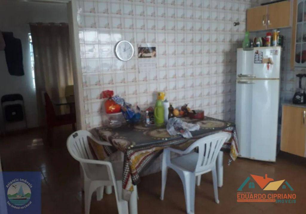 Casa à venda com 5 quartos, 150m² - Foto 6