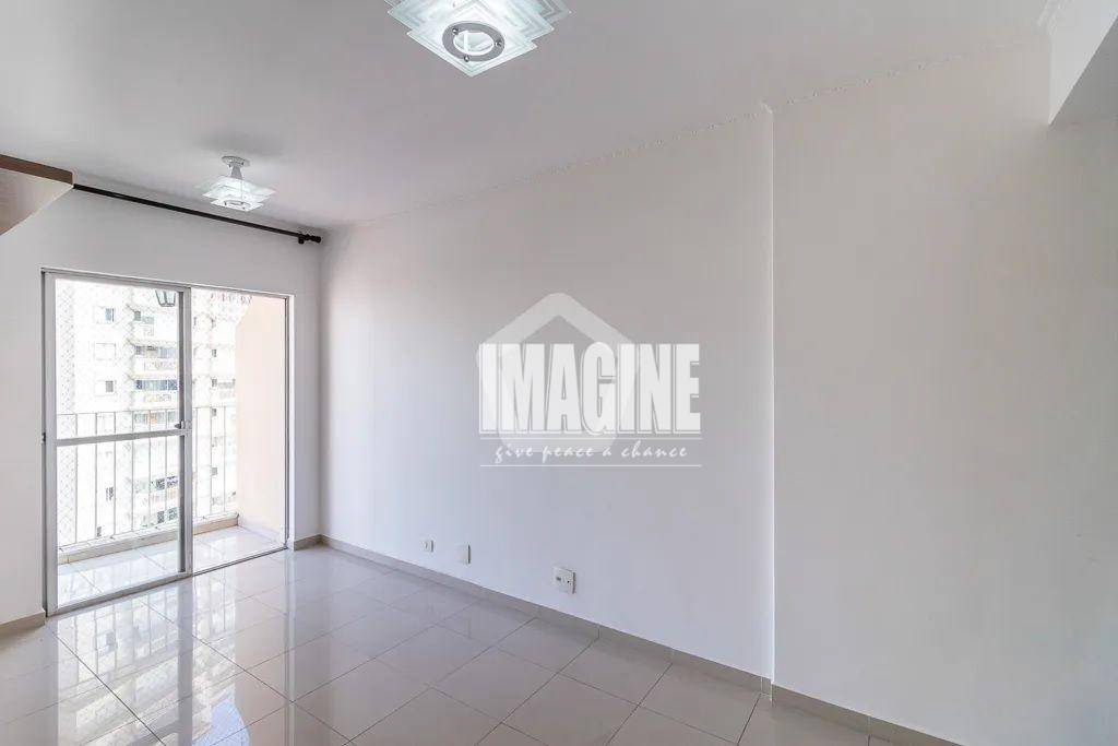 Apartamento à venda com 2 quartos, 57m² - Foto 2