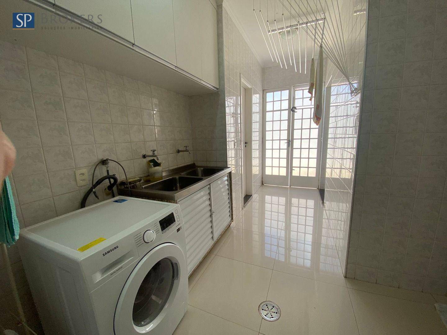 Casa de Condomínio à venda com 4 quartos, 360m² - Foto 16