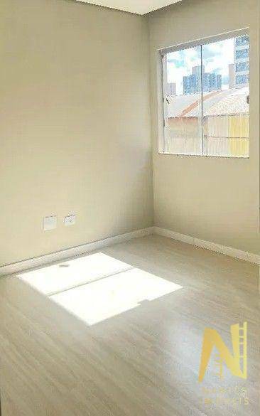 Apartamento à venda com 2 quartos, 67m² - Foto 10