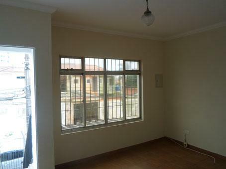 Casa para alugar com 1 quarto, 50m² - Foto 1