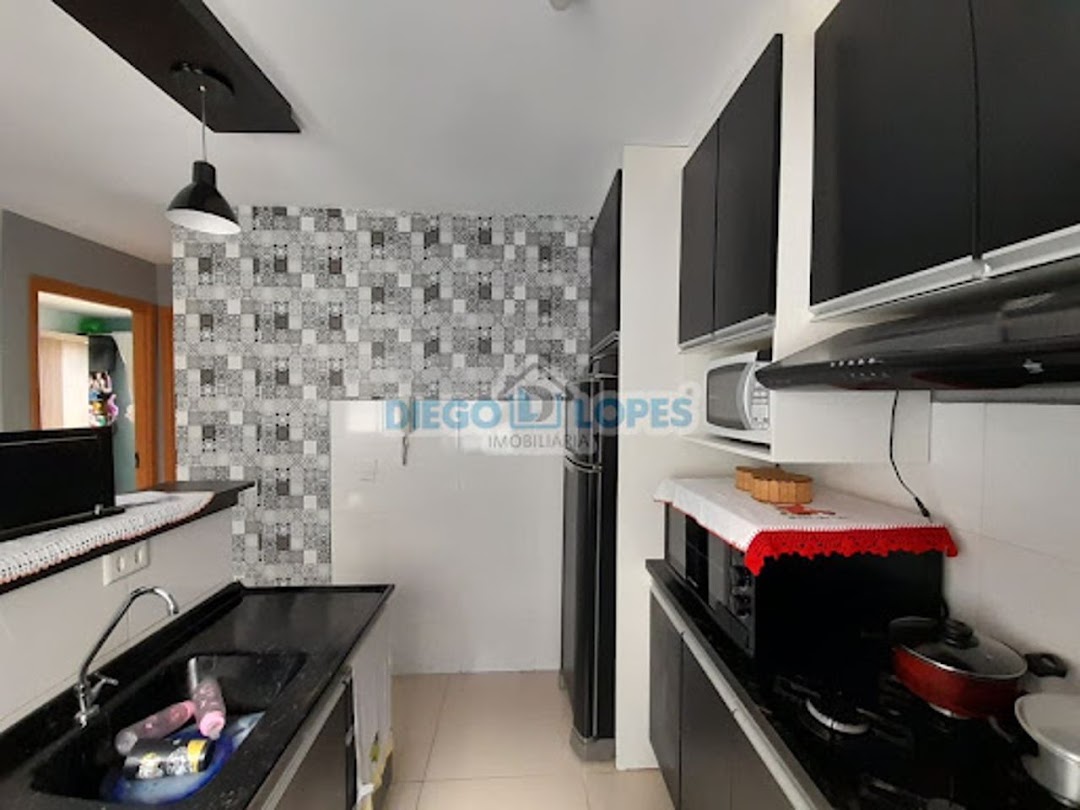 Apartamento à venda com 2 quartos, 40m² - Foto 9