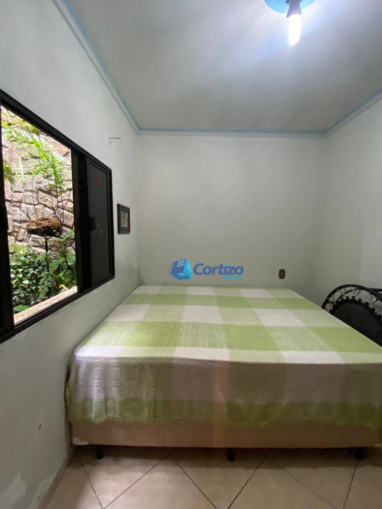 Casa à venda com 3 quartos, 175m² - Foto 13