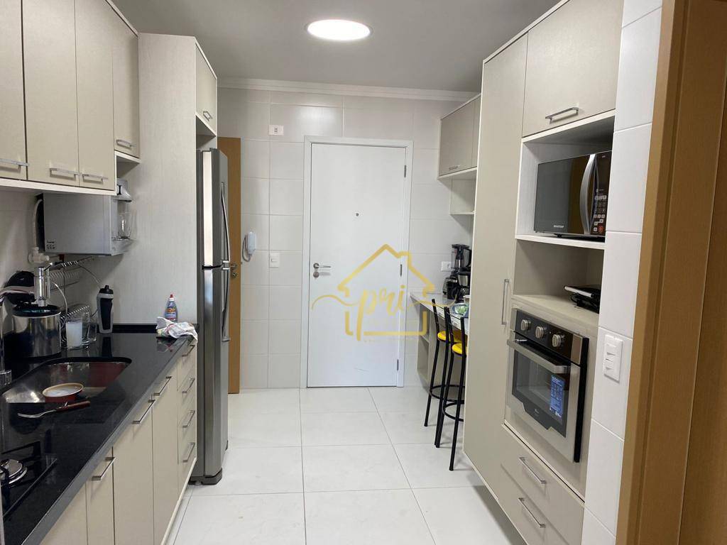 Apartamento à venda com 3 quartos, 129m² - Foto 13