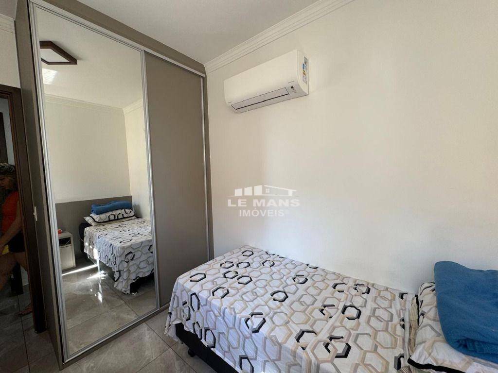 Apartamento à venda com 3 quartos, 87m² - Foto 17