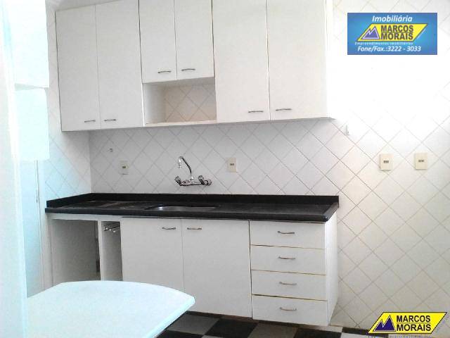 Apartamento à venda com 3 quartos, 98m² - Foto 15