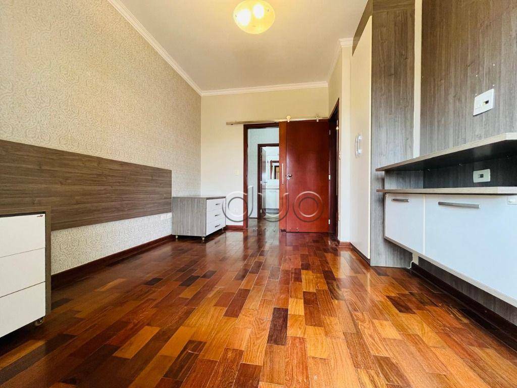 Casa de Condomínio à venda com 3 quartos, 207m² - Foto 30