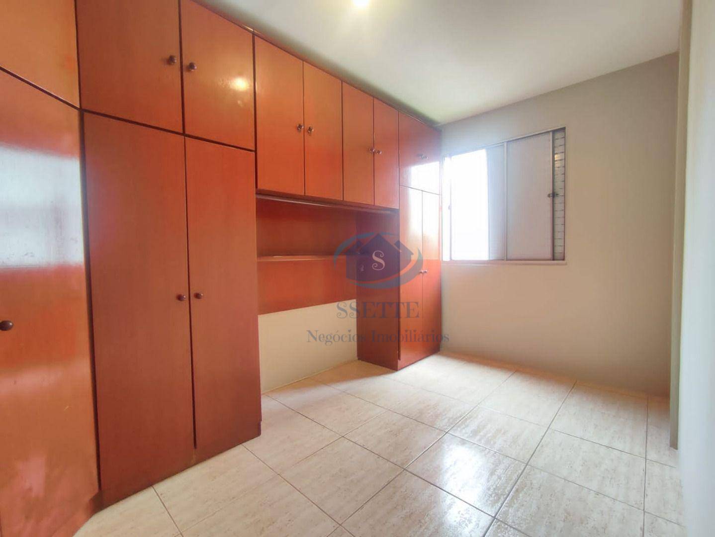 Apartamento para alugar com 2 quartos, 55m² - Foto 7