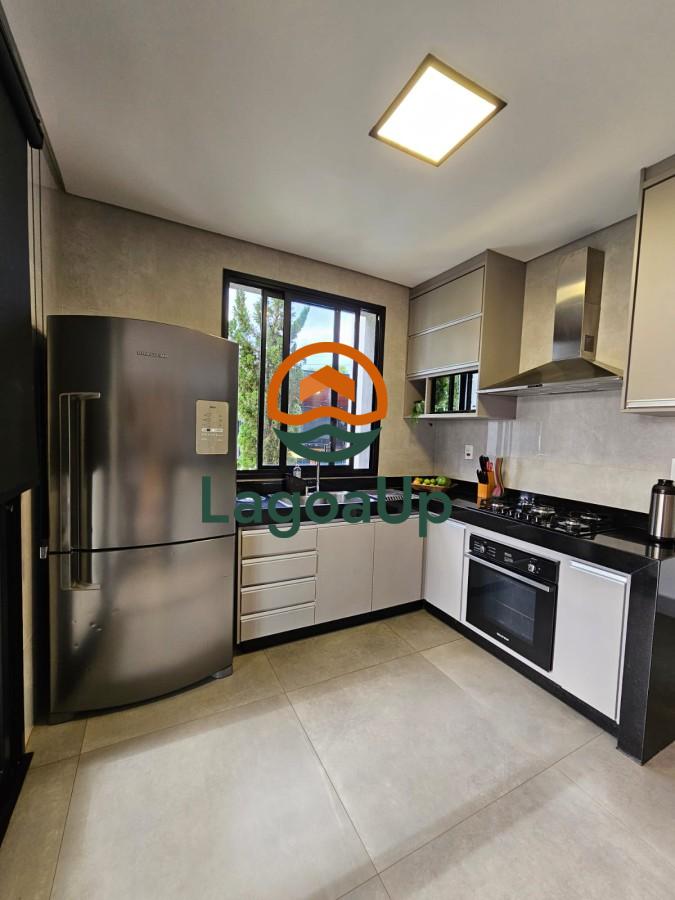 Casa à venda com 4 quartos, 1600m² - Foto 7