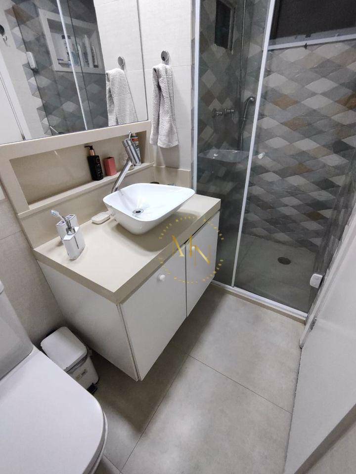 Apartamento à venda com 3 quartos, 98m² - Foto 9