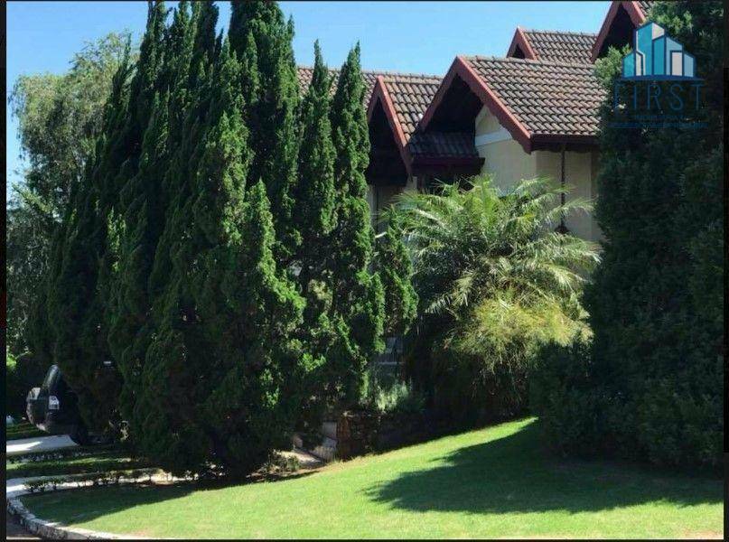 Casa de Condomínio à venda com 4 quartos, 550m² - Foto 4