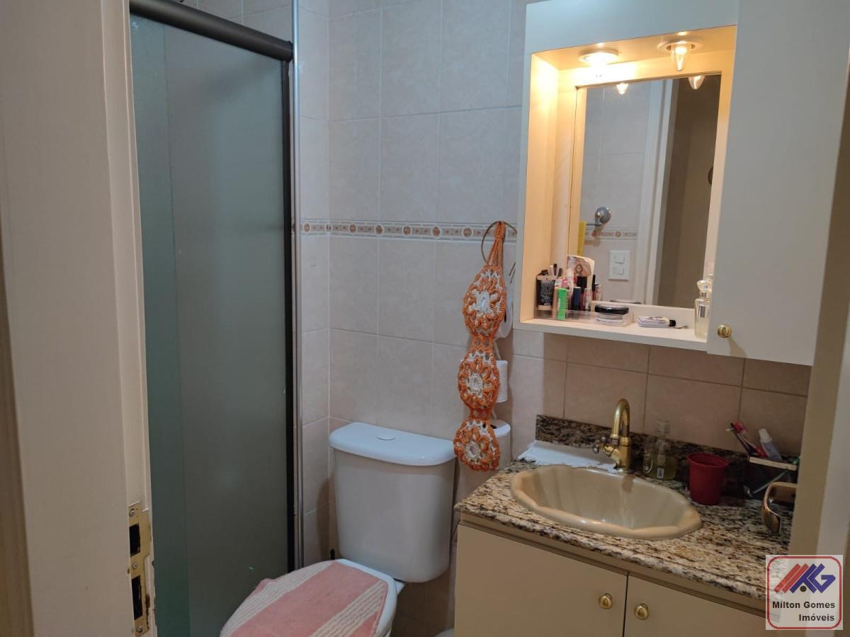 Apartamento à venda com 2 quartos, 50m² - Foto 13